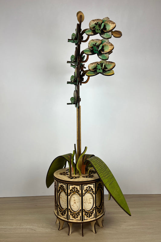 Orchid Green Tan Side View 1